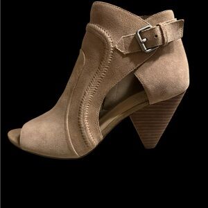 Tan Suede Ankle Boots Vince Camuto
